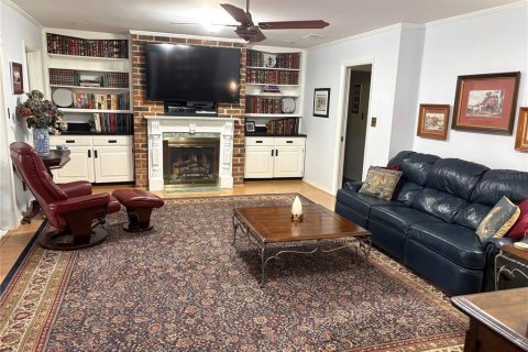 Villa ou maison à vendre à Altamonte Springs, Floride: 4 chambres, 238.94 m2 № 2403173 - photo 9