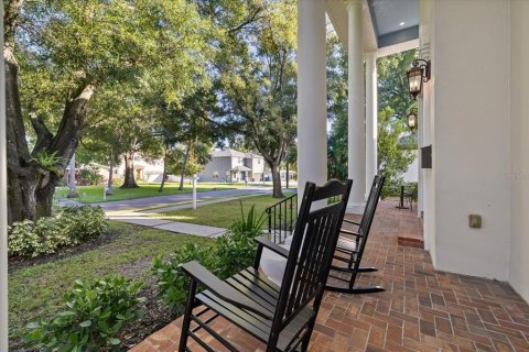 Villa ou maison à vendre à Tampa, Floride: 4 chambres, 291.53 m2 № 2429111 - photo 4