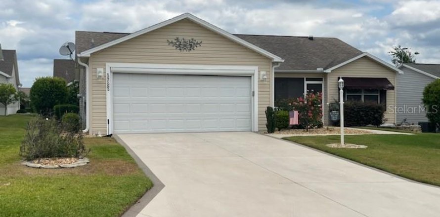 Casa en The Villages, Florida 3 dormitorios, 129.32 m2 № 1747124