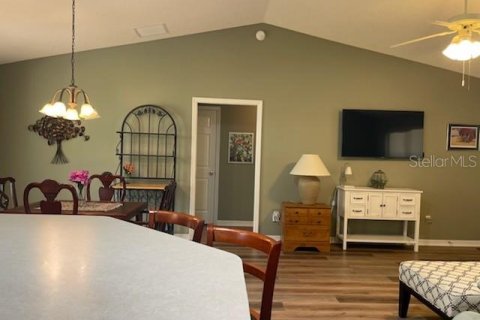 Casa en venta en The Villages, Florida, 3 dormitorios, 129.32 m2 № 1747124 - foto 10