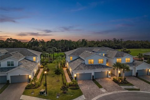 Condo à Punta Gorda, Floride, 3 chambres  № 2437257