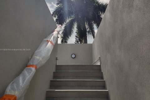 Купить виллу или дом в Майами, Флорида 4 спальни, № 1940207 - фото 28
