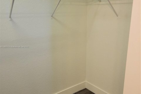 Touwnhouse à louer à Tamarac, Floride: 3 chambres, 142.7 m2 № 1886573 - photo 14