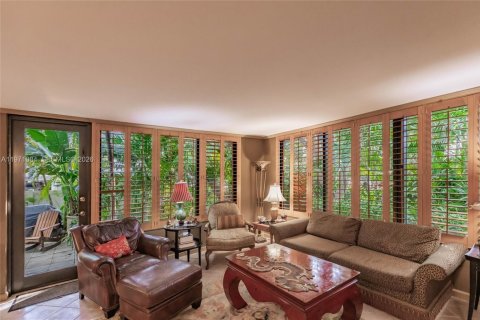 Condominio en venta en Fort Lauderdale, Florida, 2 dormitorios, 117.43 m2 № 2032714 - foto 2