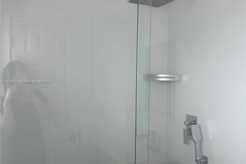 Apartment in Hialeah, Florida 3 bedrooms, 311.22 sq.m. № 1927365 - photo 10