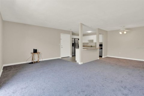 Купить кондоминиум в Мейтленд, Флорида 6 комнат, 132.66м2, № 1745089 - фото 5
