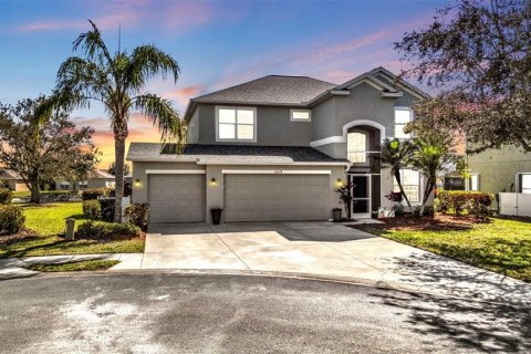 House in Punta Gorda, Florida 5 bedrooms, 229.93 sq.m. № 1521434 - photo 1