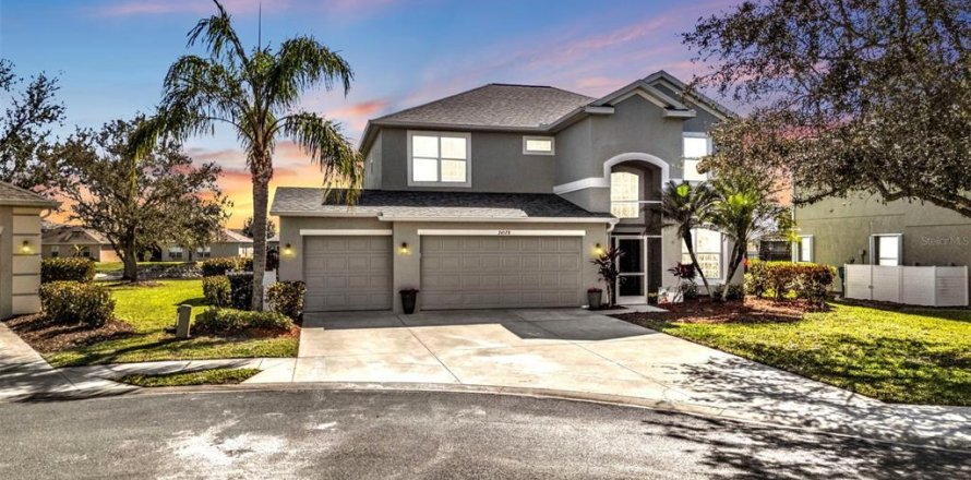 House in Punta Gorda, Florida 5 bedrooms, 229.93 sq.m. № 1521434