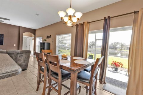 House in Punta Gorda, Florida 5 bedrooms, 229.93 sq.m. № 1521434 - photo 18