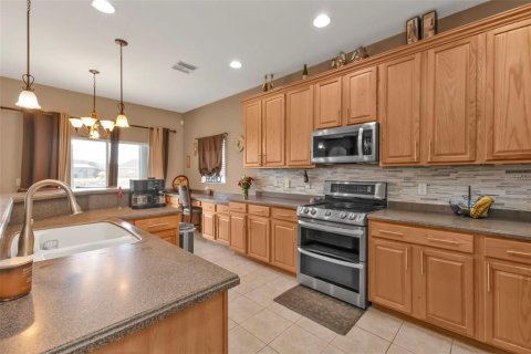 House in Punta Gorda, Florida 5 bedrooms, 229.93 sq.m. № 1521434 - photo 15