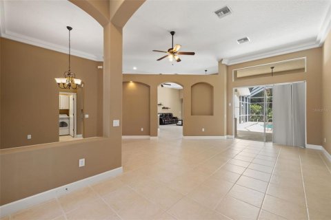 Villa ou maison à vendre à Tampa, Floride: 4 chambres, 252.97 m2 № 2416776 - photo 14