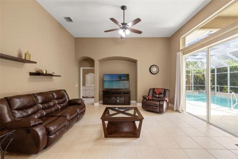 Villa ou maison à vendre à Tampa, Floride: 4 chambres, 252.97 m2 № 2416776 - photo 30