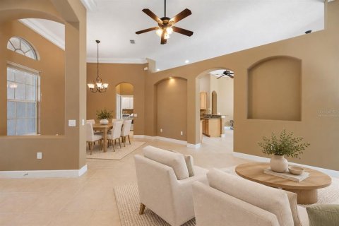 Villa ou maison à vendre à Tampa, Floride: 4 chambres, 252.97 m2 № 2416776 - photo 15