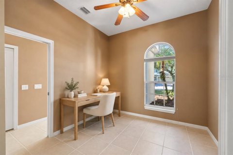 Villa ou maison à vendre à Tampa, Floride: 4 chambres, 252.97 m2 № 2416776 - photo 11