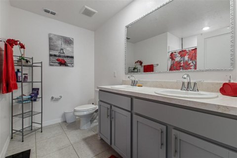 Villa ou maison à vendre à Kissimmee, Floride: 3 chambres, 134.15 m2 № 2207519 - photo 10