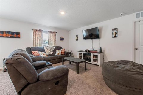 Villa ou maison à vendre à Kissimmee, Floride: 3 chambres, 134.15 m2 № 2207519 - photo 3