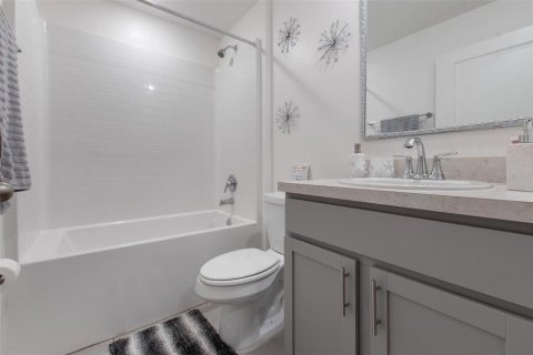 Villa ou maison à vendre à Kissimmee, Floride: 3 chambres, 134.15 m2 № 2207519 - photo 19