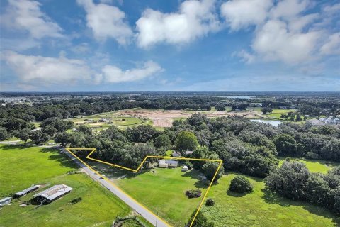 Villa ou maison à vendre à Wildwood, Floride: 4 chambres, 124.49 m2 № 1913114 - photo 1