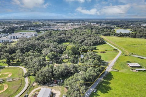 Villa ou maison à vendre à Wildwood, Floride: 4 chambres, 124.49 m2 № 1913114 - photo 11