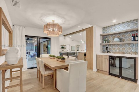 Villa ou maison à vendre à Jupiter, Floride: 3 chambres, 246.19 m2 № 2048128 - photo 17