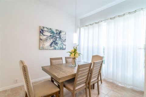 Villa ou maison à vendre à Oviedo, Floride: 4 chambres, 234.11 m2 № 2266632 - photo 15