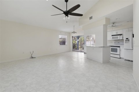 Casa en venta en Port Charlotte, Florida, 3 dormitorios, 191.56 m2 № 1608113 - foto 13