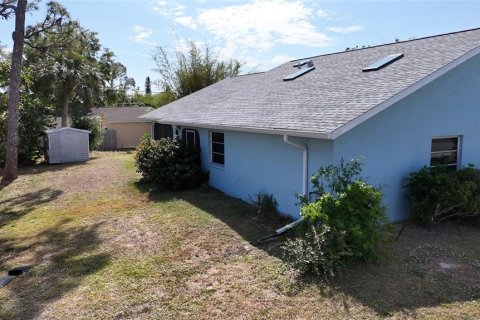 Casa en venta en Port Charlotte, Florida, 3 dormitorios, 191.56 m2 № 1608113 - foto 23
