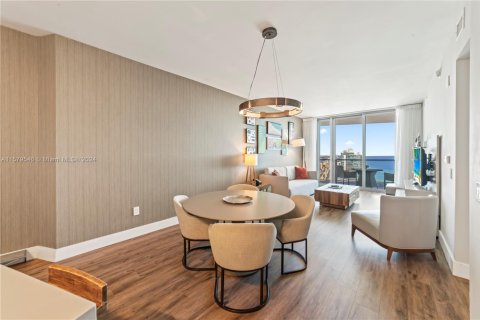 Copropriété à louer à Hollywood, Floride: 1 chambre, 78.97 m2 № 1933860 - photo 8