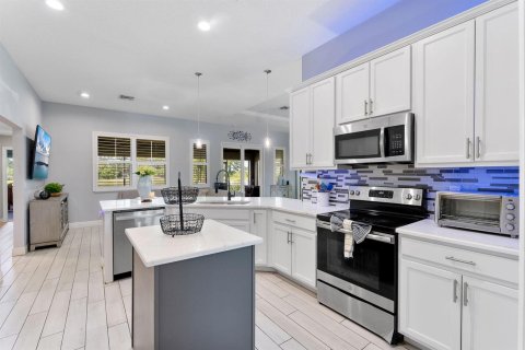 Villa ou maison à vendre à Port St. Lucie, Floride: 4 chambres, 212.37 m2 № 2393199 - photo 12