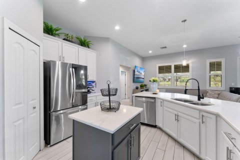 Villa ou maison à vendre à Port St. Lucie, Floride: 4 chambres, 212.37 m2 № 2393199 - photo 14