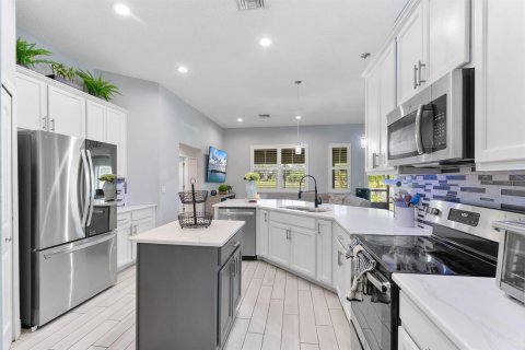 Villa ou maison à vendre à Port St. Lucie, Floride: 4 chambres, 212.37 m2 № 2393199 - photo 13