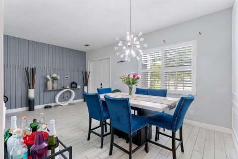 Villa ou maison à vendre à Port St. Lucie, Floride: 4 chambres, 212.37 m2 № 2393199 - photo 5