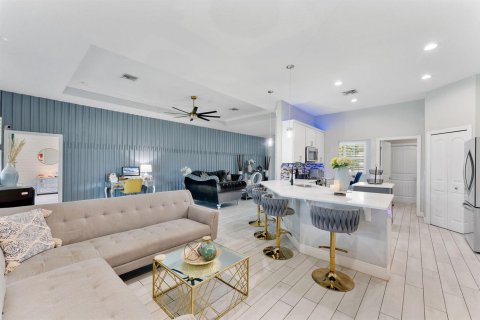 Villa ou maison à vendre à Port St. Lucie, Floride: 4 chambres, 212.37 m2 № 2393199 - photo 10