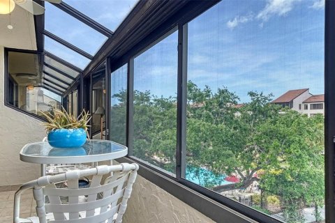 Condo in Sarasota, Florida, 2 bedrooms  № 1736264 - photo 13
