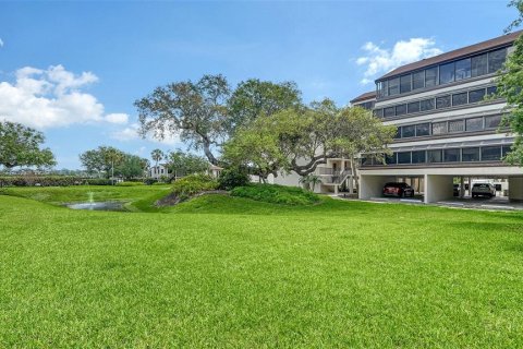 Condo in Sarasota, Florida, 2 bedrooms  № 1736264 - photo 30
