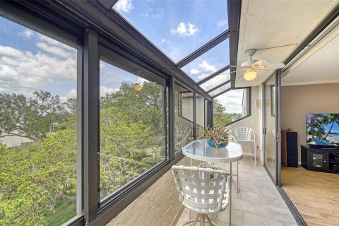 Condo in Sarasota, Florida, 2 bedrooms  № 1736264 - photo 10