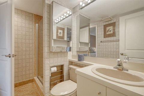 Condo in Sarasota, Florida, 2 bedrooms  № 1736264 - photo 29