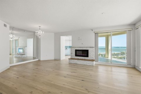 Снять в аренду кондоминиум в Клируотер, Флорида 6 комнат, 181.35м2, № 2138582 - фото 2