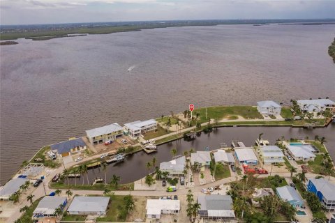 Terreno en venta en Matlacha, Florida № 1905866 - foto 11