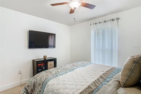 Villa ou maison à vendre à Haines City, Floride: 3 chambres, 172.61 m2 № 1878285 - photo 28