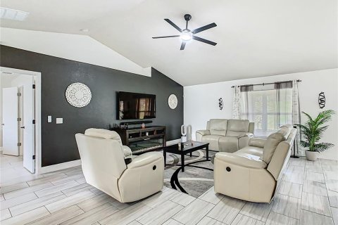 Villa ou maison à vendre à Haines City, Floride: 3 chambres, 172.61 m2 № 1878285 - photo 17
