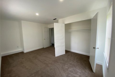 Villa ou maison à vendre à Orlando, Floride: 2 chambres, 72.09 m2 № 2411506 - photo 3