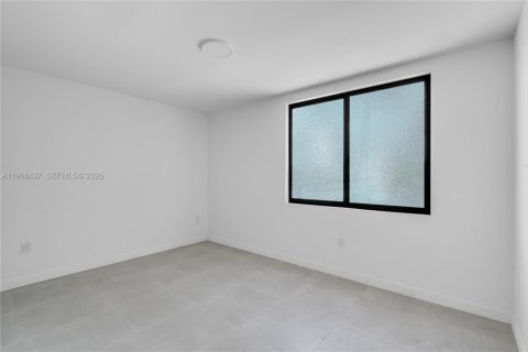 Condominio en venta en Miami, Florida, 3 dormitorios, 120.77 m2 № 2031684 - foto 10