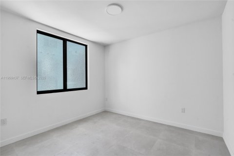 Condominio en venta en Miami, Florida, 3 dormitorios, 120.77 m2 № 2031684 - foto 6