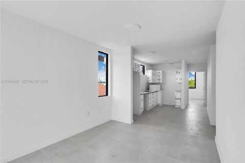 Condominio en venta en Miami, Florida, 3 dormitorios, 120.77 m2 № 2031684 - foto 19