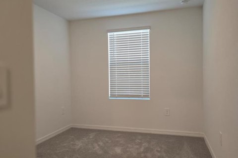 Townhouse in Poinciana, Florida 3 bedrooms, 130.71 sq.m. № 2219407 - photo 10