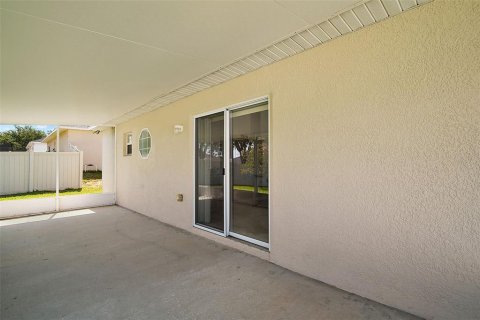 Casa en venta en Eustis, Florida, 3 dormitorios, 174.1 m2 № 1854475 - foto 5