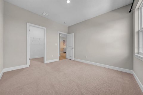 Casa en venta en Wesley Chapel, Florida, 4 dormitorios, 241.64 m2 № 1916284 - foto 27