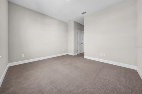Casa en venta en Wesley Chapel, Florida, 4 dormitorios, 241.64 m2 № 1916284 - foto 30