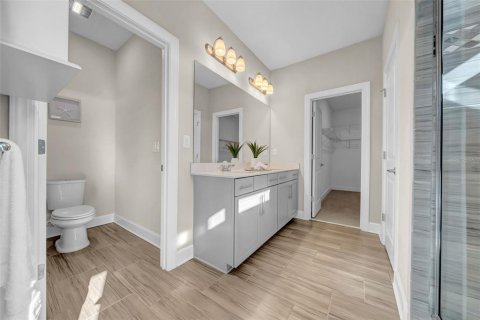 Casa en venta en Wesley Chapel, Florida, 4 dormitorios, 241.64 m2 № 1916284 - foto 21